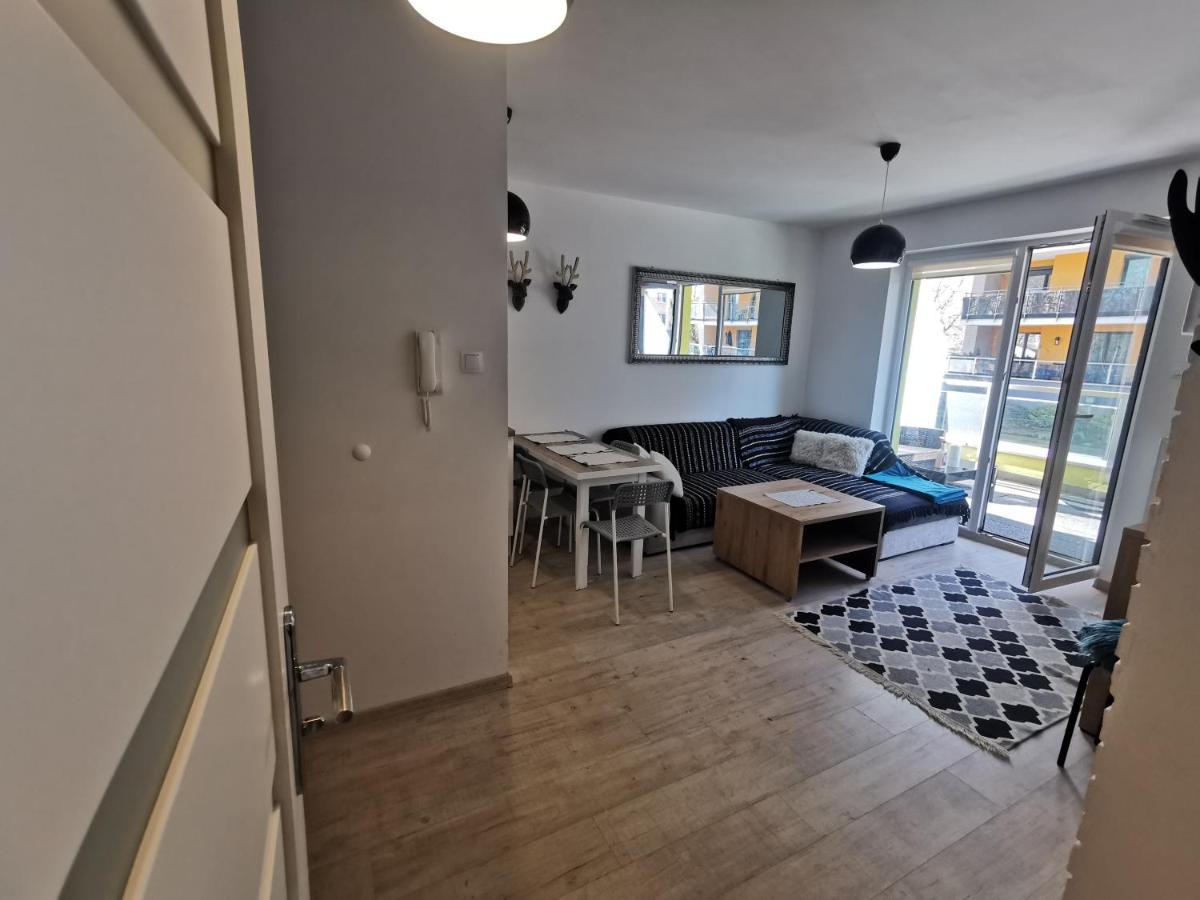 Apartament Julia Apartment โควอบเซก ภายนอก รูปภาพ